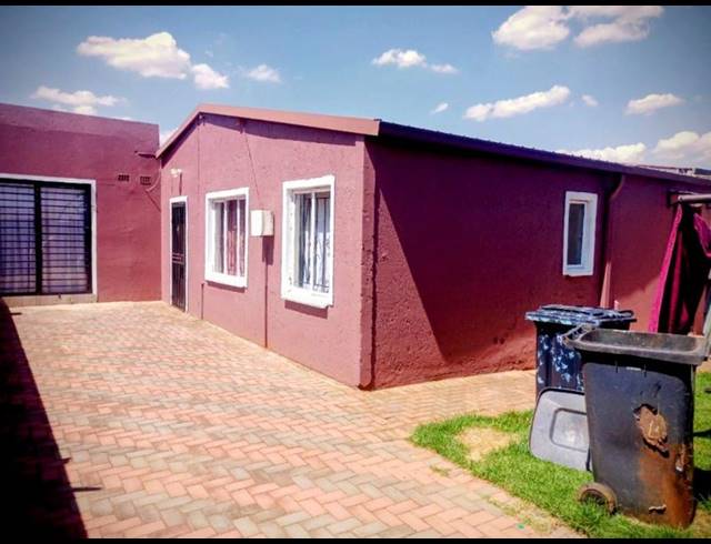 3 BEDROOM PROPERTY TO RENT IN GLEN RIDGE